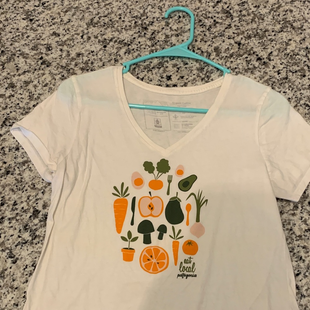 Patagonia eat local graphic V-neck tee